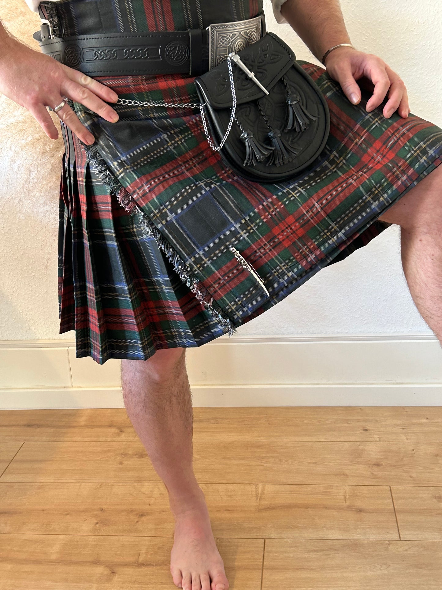 Custom Made Tartan 5 yard 100% Linen kilt