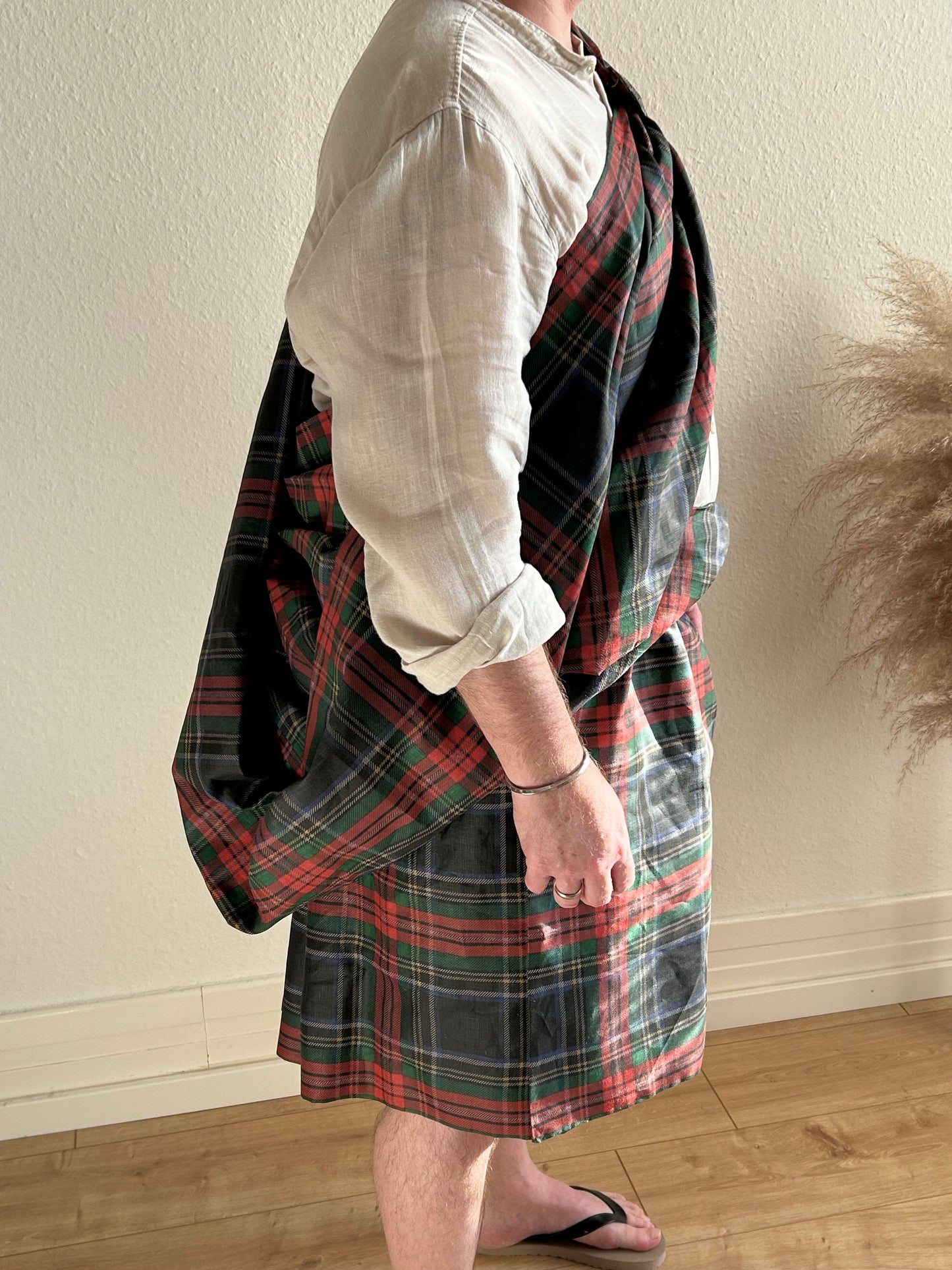 100% Linen Great Kilt